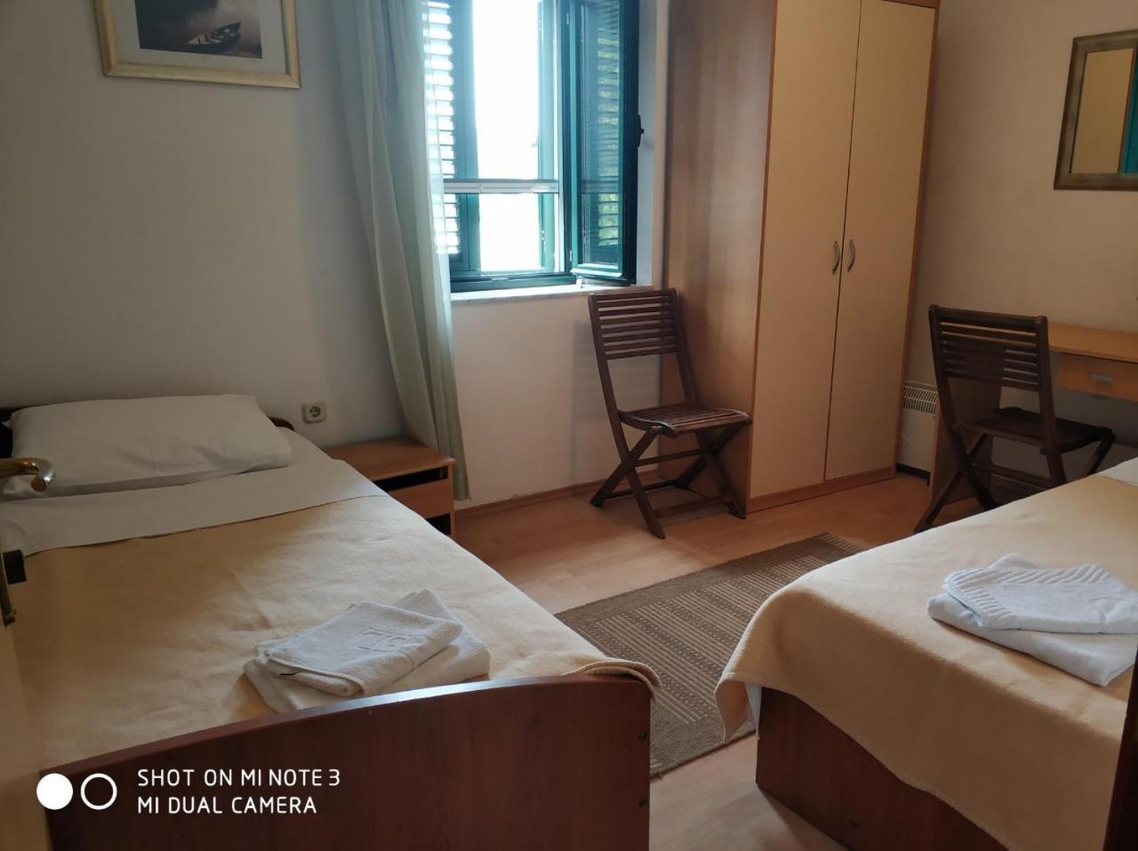 Guest House Fosa Opuzen  Bagian luar foto